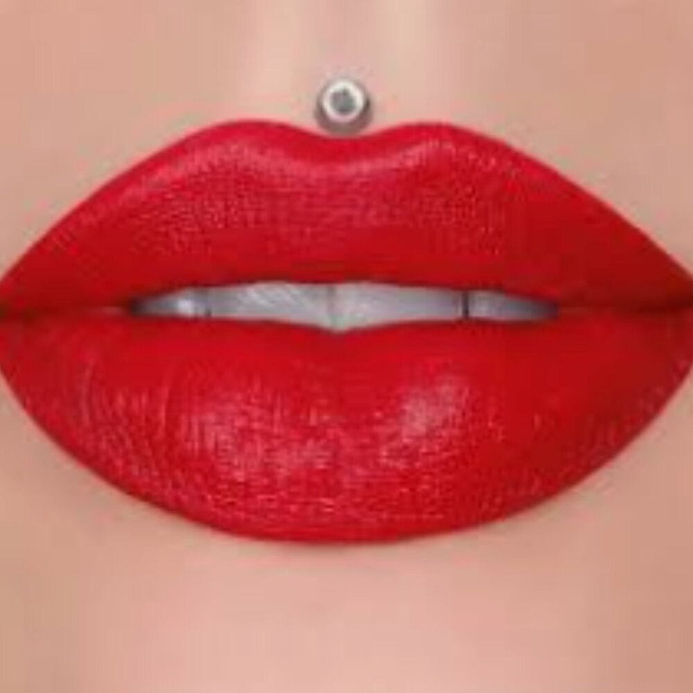 SALE - Jeffree Star Velvet Trap " "Red Affair" Lipstick - NIB